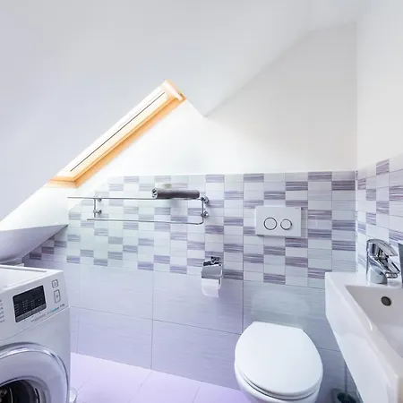 Kollmann And Konukevi 3*