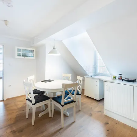 Kollmann And Pensión