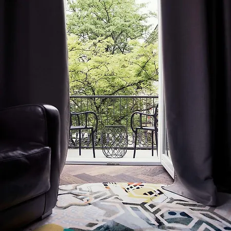 Kollmann And Pensión Liubliana